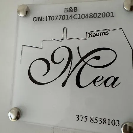 Mearooms * Matera